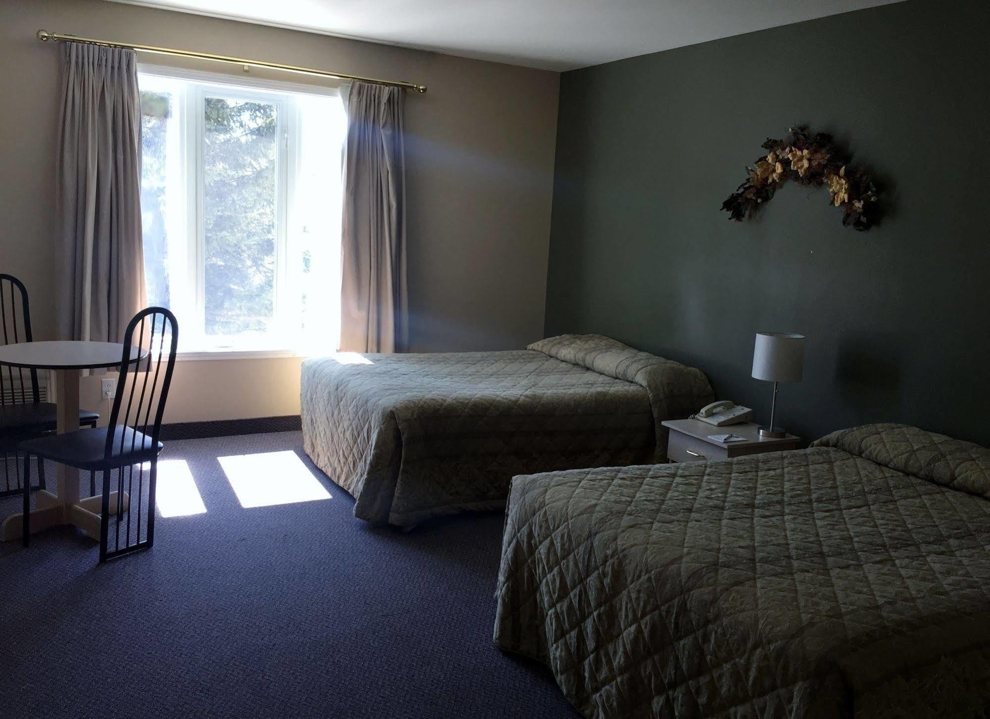 Motel St Come Saint Come Екстер'єр фото